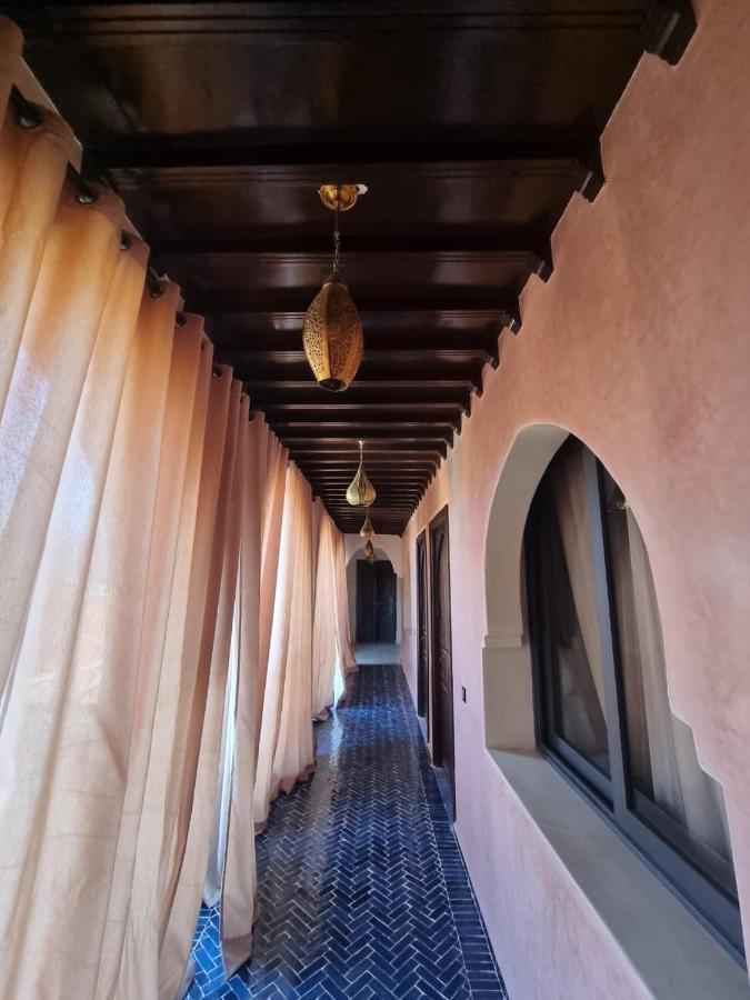 Riad Timskrine Timeskrine Bagian luar foto