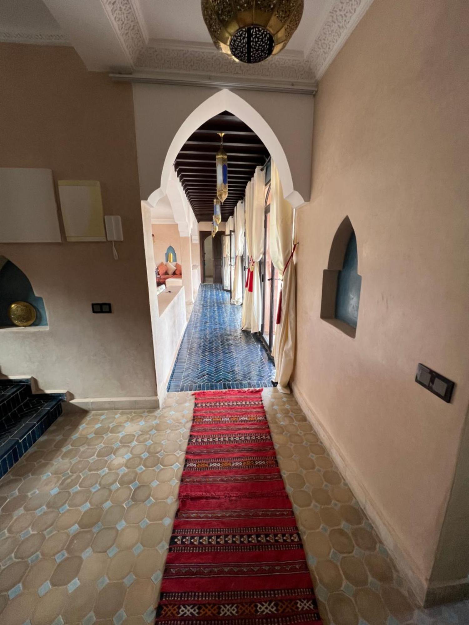 Riad Timskrine Timeskrine Bagian luar foto