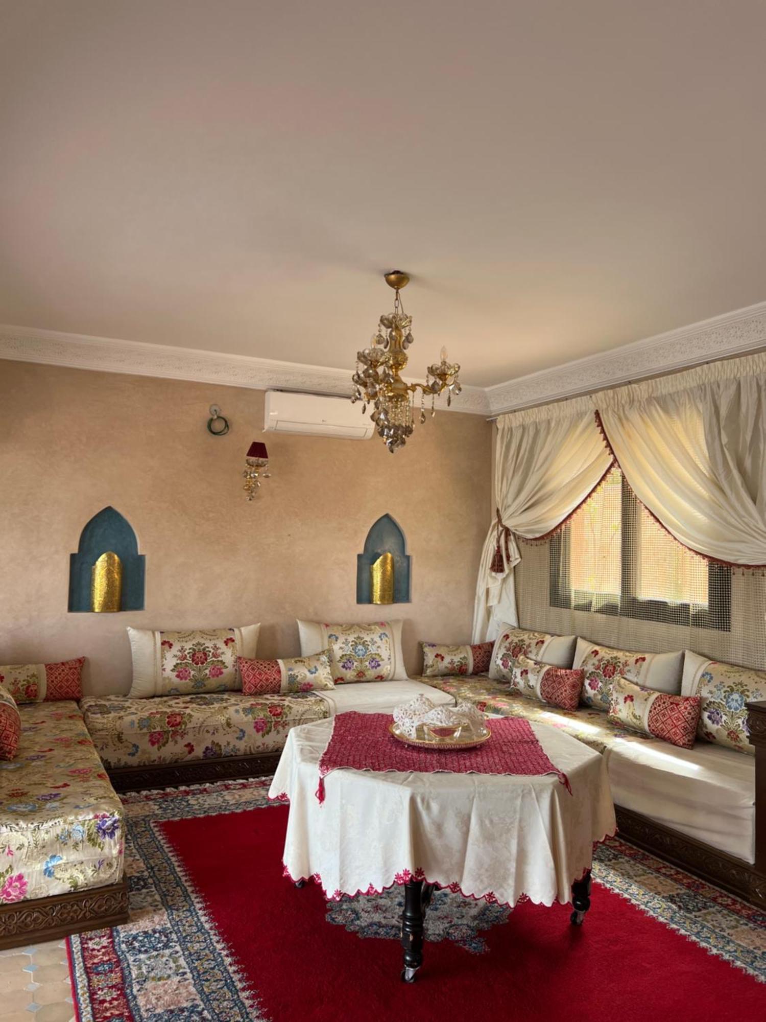 Riad Timskrine Timeskrine Bagian luar foto