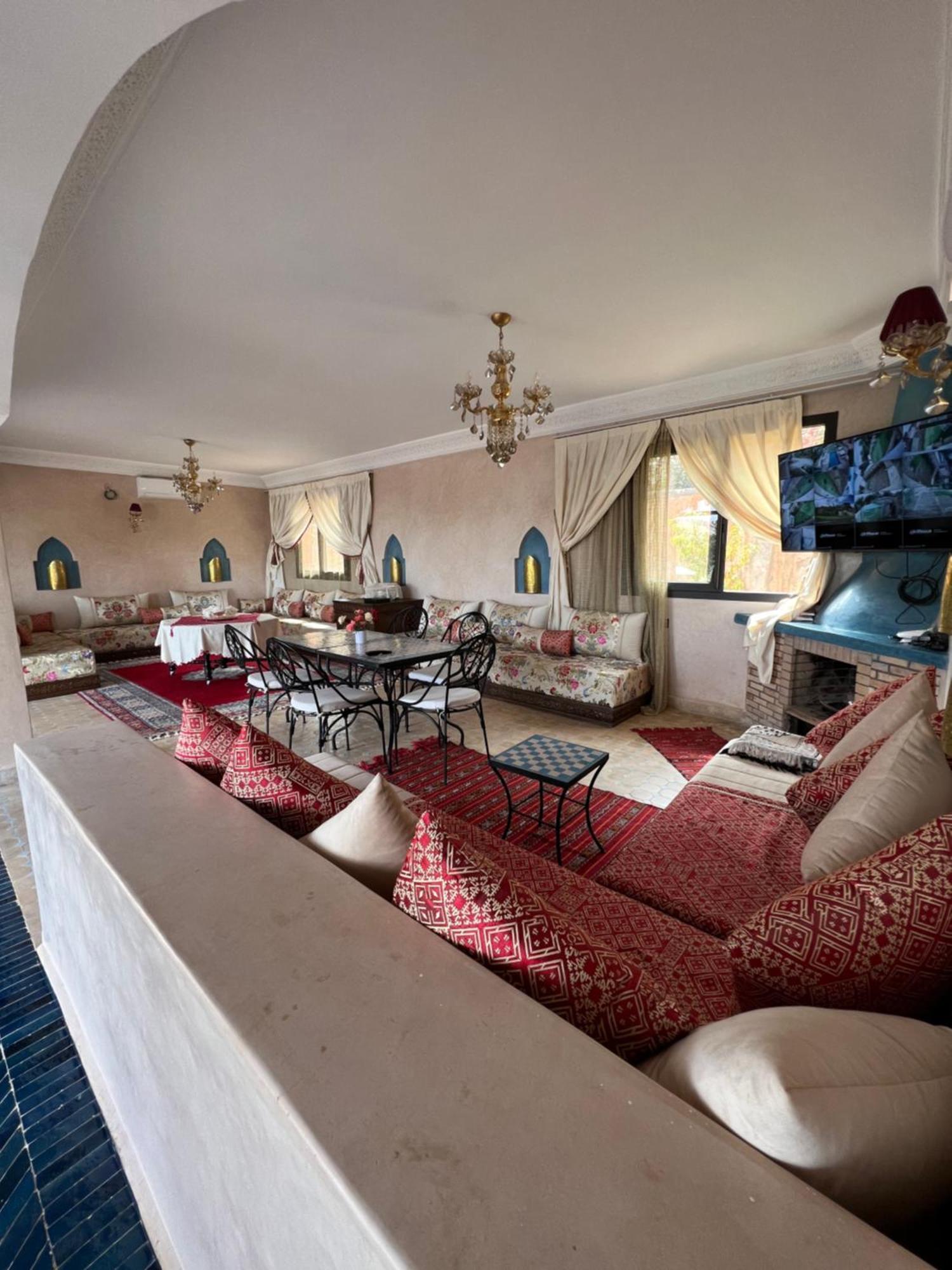 Riad Timskrine Timeskrine Bagian luar foto