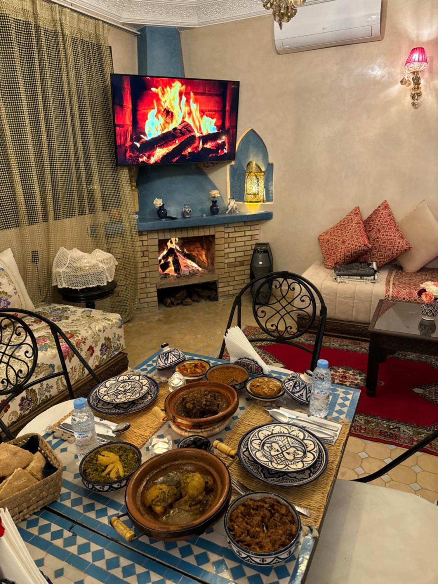 Riad Timskrine Timeskrine Bagian luar foto