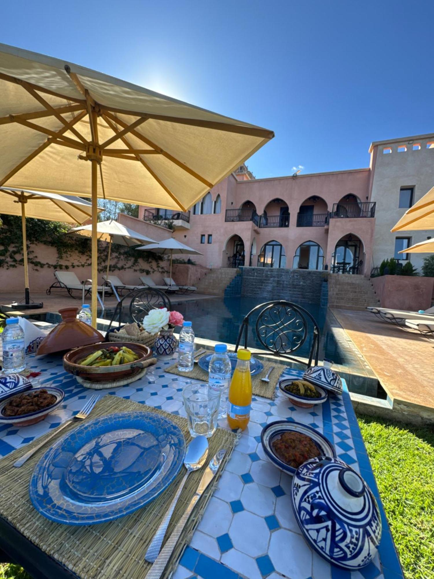Riad Timskrine Timeskrine Bagian luar foto