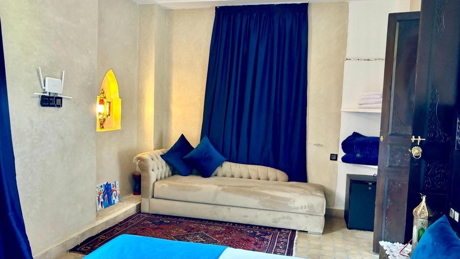 Riad Timskrine Timeskrine Bagian luar foto